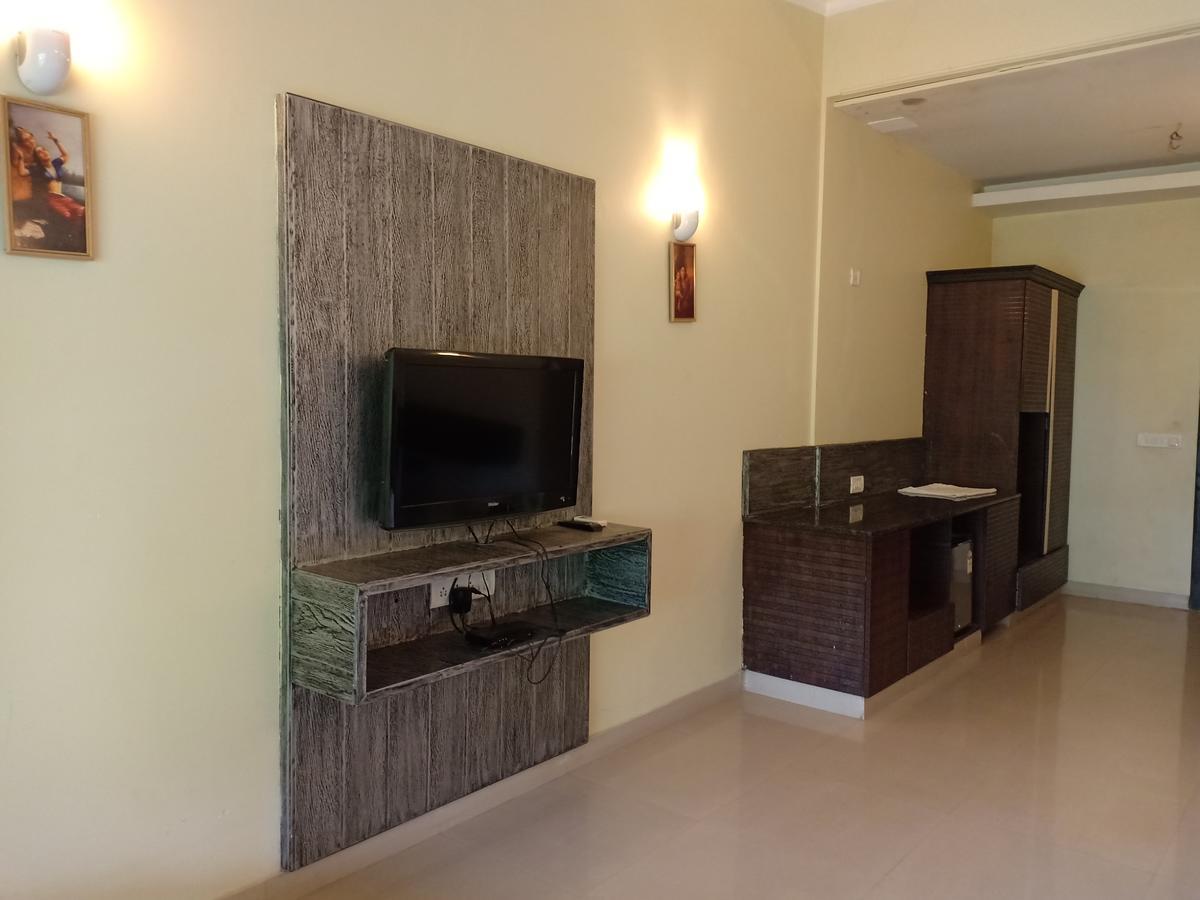 Mystica Resort Lonavla Zimmer foto